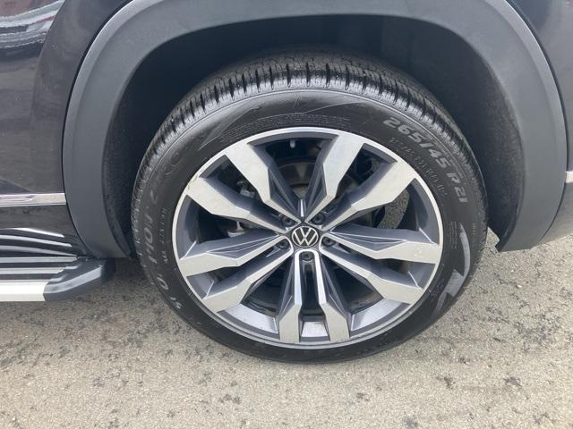 used 2020 Volkswagen Atlas Cross Sport car, priced at $22,880