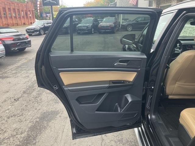 used 2020 Volkswagen Atlas Cross Sport car, priced at $22,880