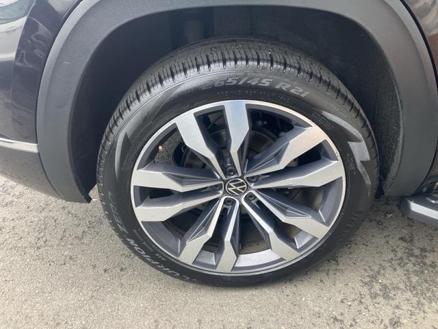 used 2020 Volkswagen Atlas Cross Sport car, priced at $22,880