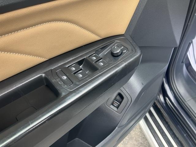 used 2020 Volkswagen Atlas Cross Sport car, priced at $22,880