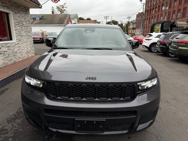 used 2024 Jeep Grand Cherokee L car, priced at $29,522