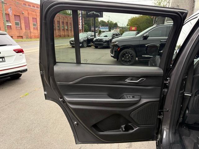 used 2024 Jeep Grand Cherokee L car, priced at $29,522