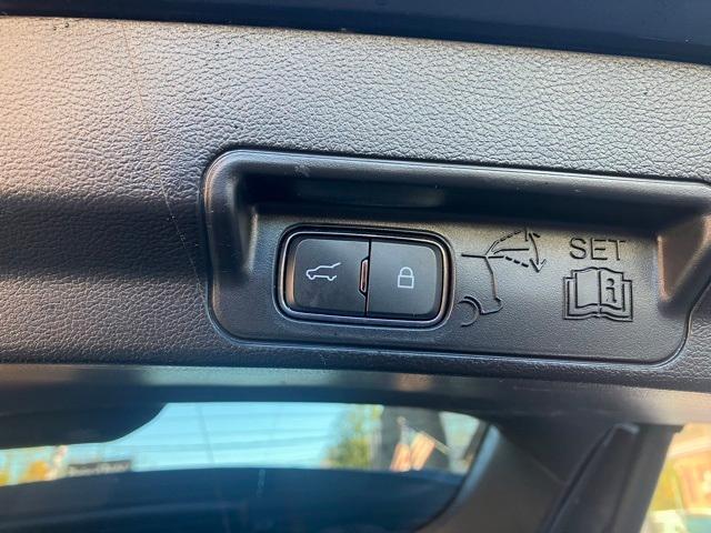 used 2022 Ford Explorer car, priced at $29,314