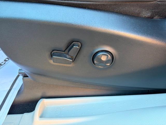 used 2024 Chrysler Pacifica car, priced at $27,699