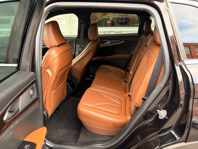 used 2021 Lincoln Nautilus car, priced at $31,279