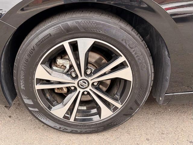 used 2022 Nissan Sentra car, priced at $15,559