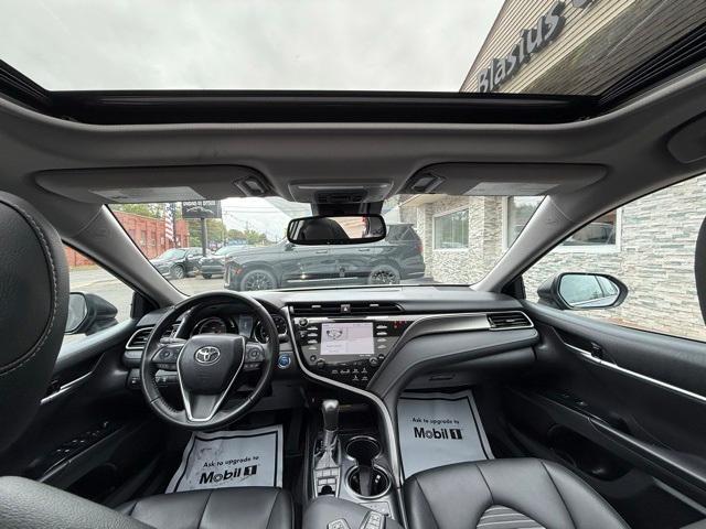 used 2019 Toyota Camry Hybrid car, priced at $25,376