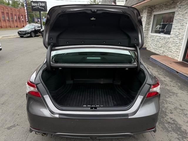 used 2019 Toyota Camry Hybrid car, priced at $25,376