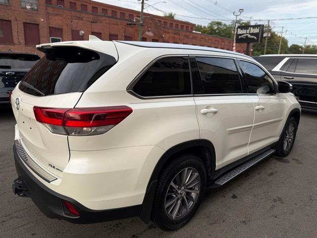 used 2019 Toyota Highlander car, priced at $22,934