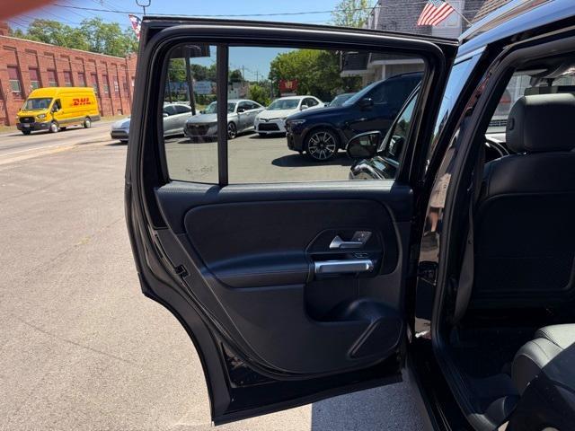 used 2022 Mercedes-Benz GLB 250 car, priced at $25,699