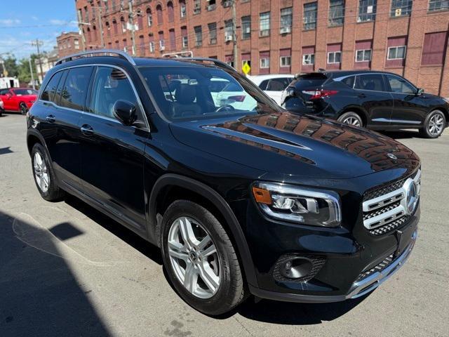 used 2022 Mercedes-Benz GLB 250 car, priced at $25,699