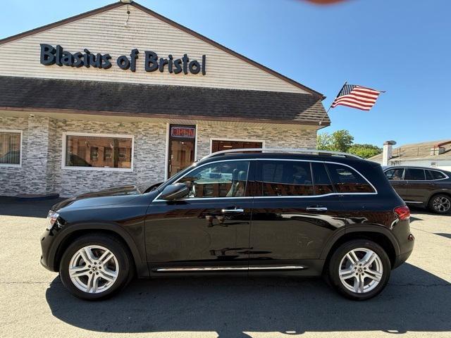 used 2022 Mercedes-Benz GLB 250 car, priced at $25,699