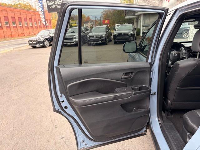 used 2022 Honda Passport car, priced at $31,215