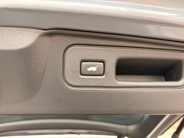 used 2022 Honda Passport car, priced at $31,215