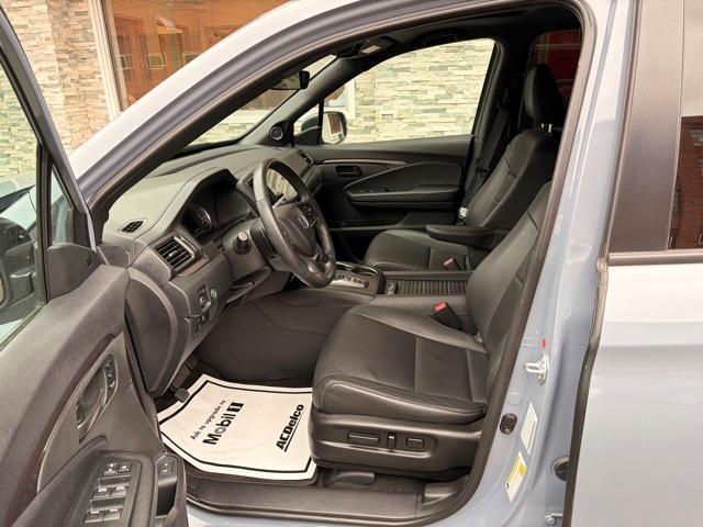 used 2022 Honda Passport car, priced at $31,215