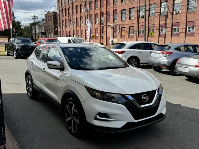 used 2022 Nissan Rogue Sport car, priced at $19,999