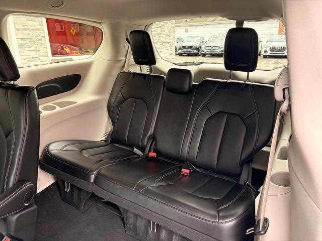 used 2024 Chrysler Pacifica car, priced at $27,905