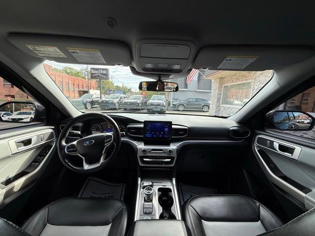 used 2022 Ford Explorer car, priced at $27,239