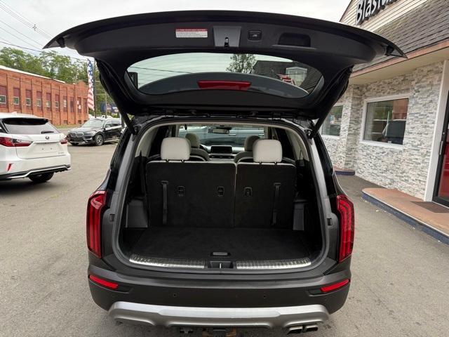 used 2022 Kia Telluride car, priced at $27,922