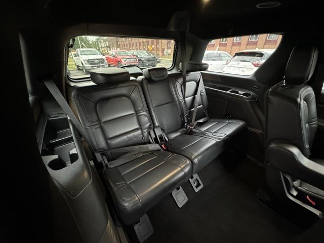 used 2022 Lincoln Navigator car, priced at $49,963