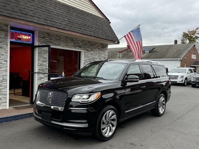 used 2022 Lincoln Navigator car, priced at $49,963