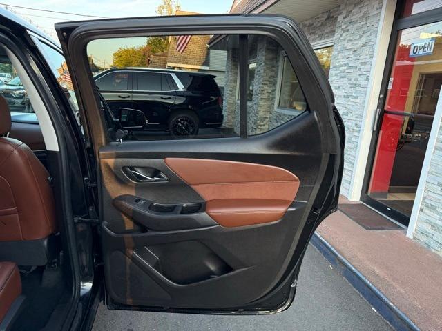 used 2018 Chevrolet Traverse car, priced at $21,975