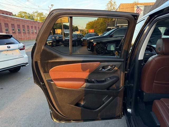 used 2018 Chevrolet Traverse car, priced at $21,975
