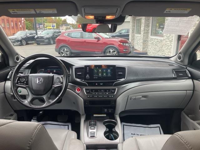 used 2022 Honda Pilot car, priced at $31,263