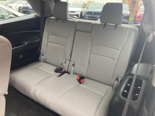 used 2022 Honda Pilot car, priced at $31,263