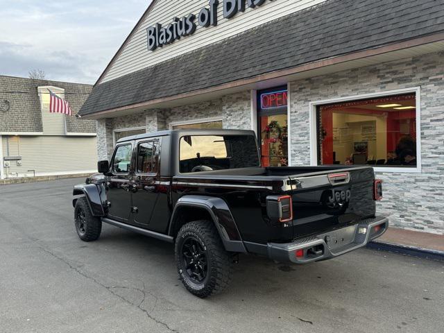 used 2022 Jeep Gladiator car, priced at $30,486