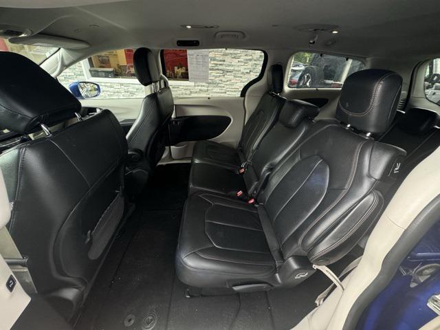 used 2020 Chrysler Pacifica car, priced at $20,999