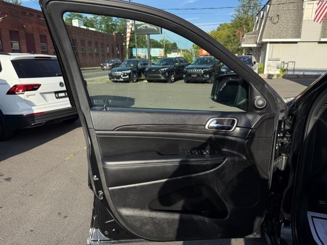 used 2021 Jeep Grand Cherokee car, priced at $24,432