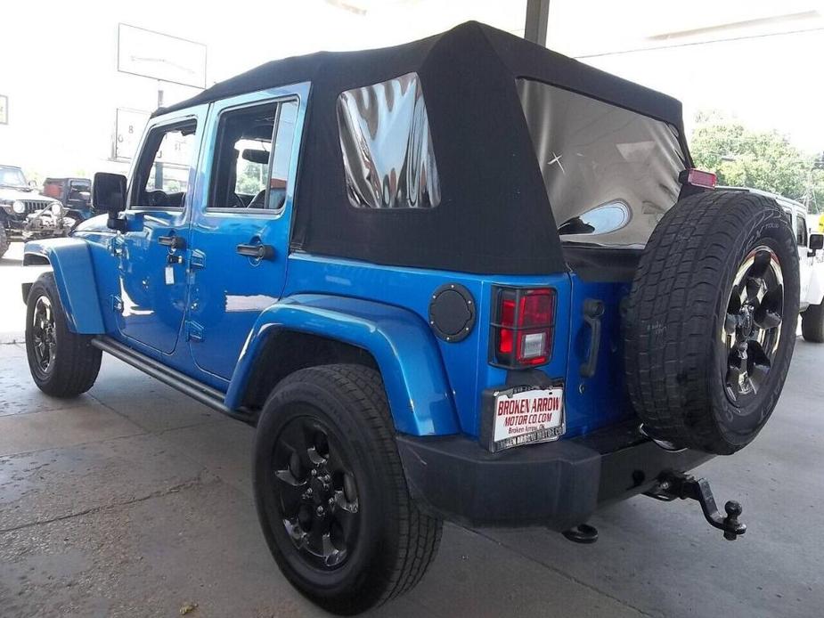 used 2015 Jeep Wrangler Unlimited car, priced at $21,950