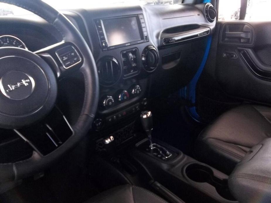 used 2015 Jeep Wrangler Unlimited car, priced at $21,950