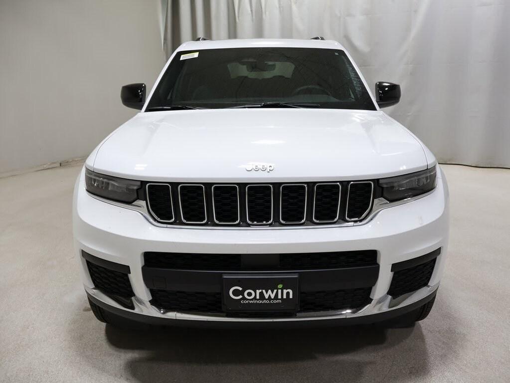 new 2025 Jeep Grand Cherokee L car, priced at $37,804