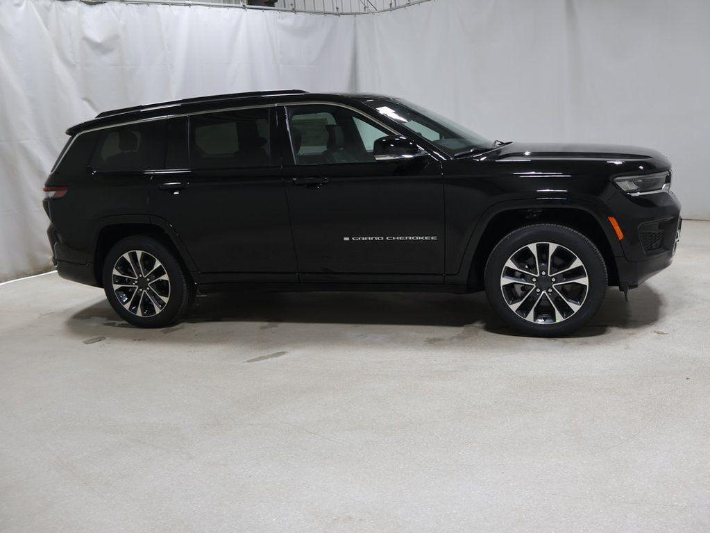 new 2025 Jeep Grand Cherokee L car, priced at $63,390