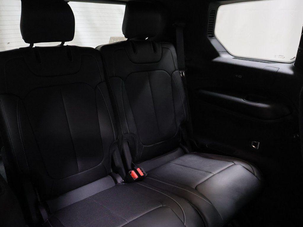 new 2025 Jeep Grand Cherokee L car, priced at $63,390