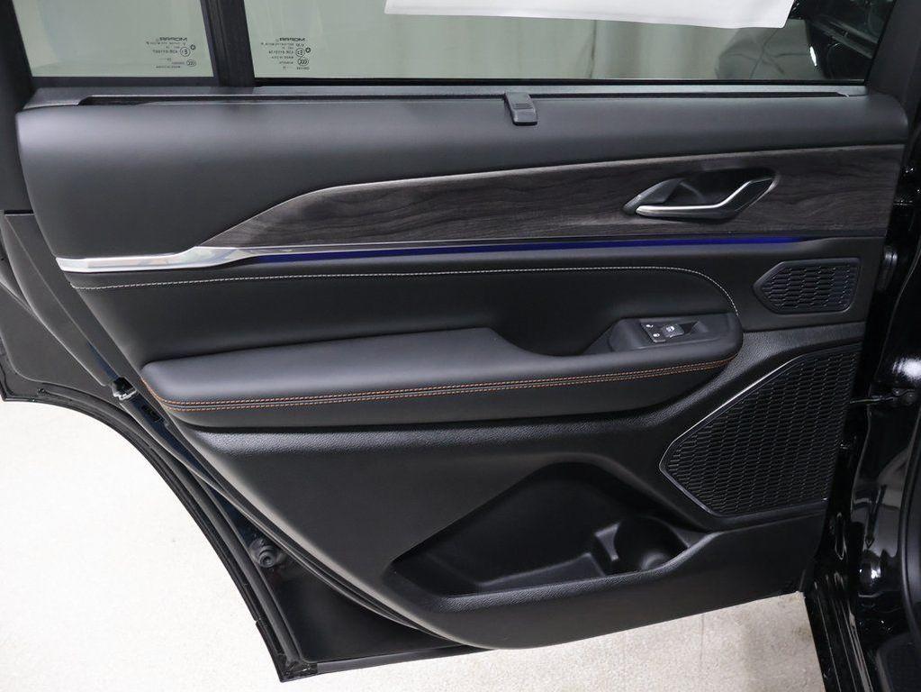 new 2025 Jeep Grand Cherokee L car, priced at $63,390