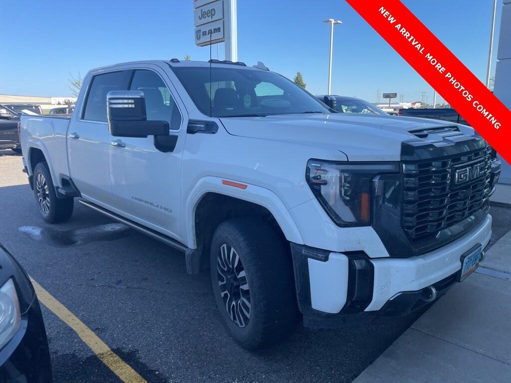 used 2024 GMC Sierra 2500 car, priced at $76,000