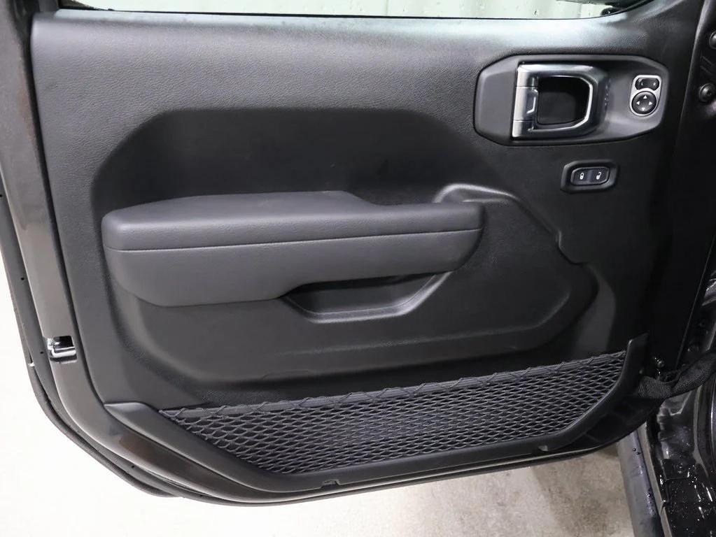 new 2025 Jeep Wrangler 4xe car, priced at $60,619