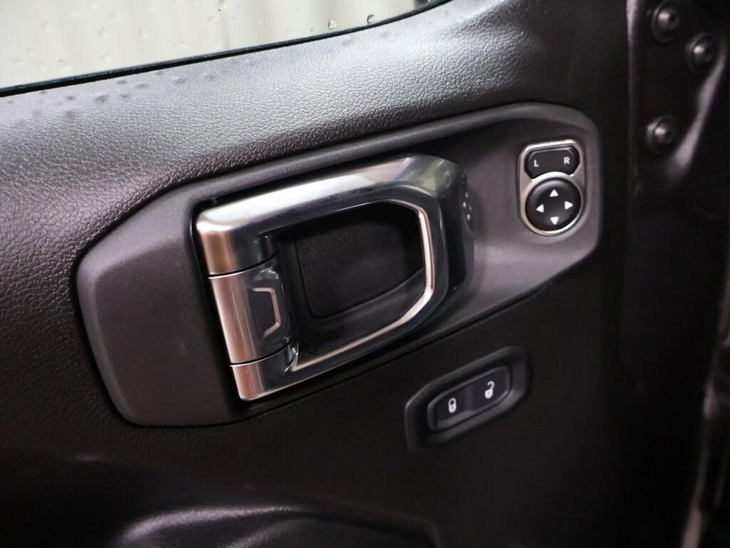new 2025 Jeep Wrangler car, priced at $52,630