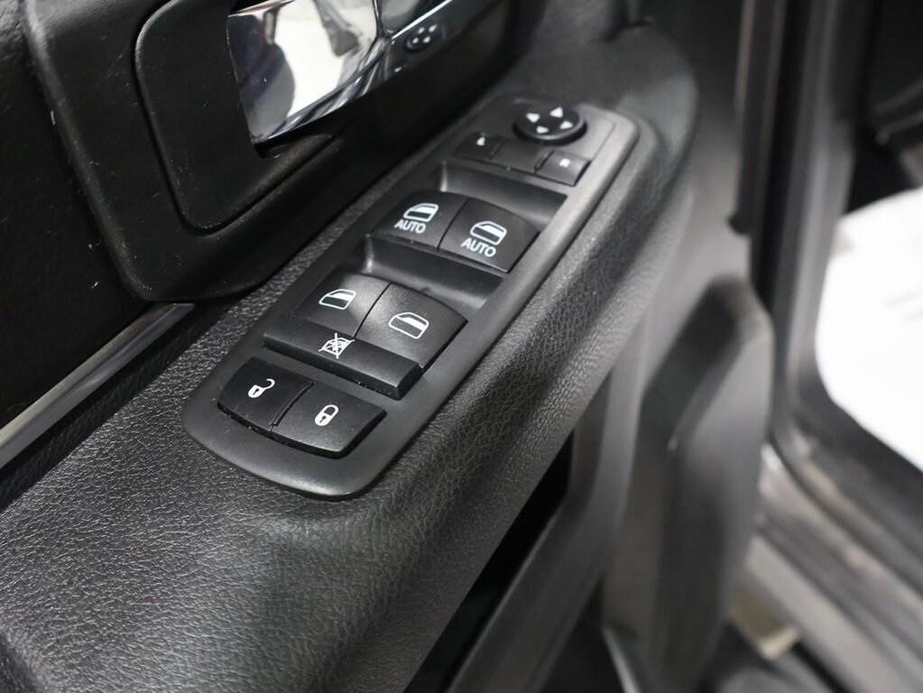 used 2021 Ram 1500 Classic car, priced at $26,598