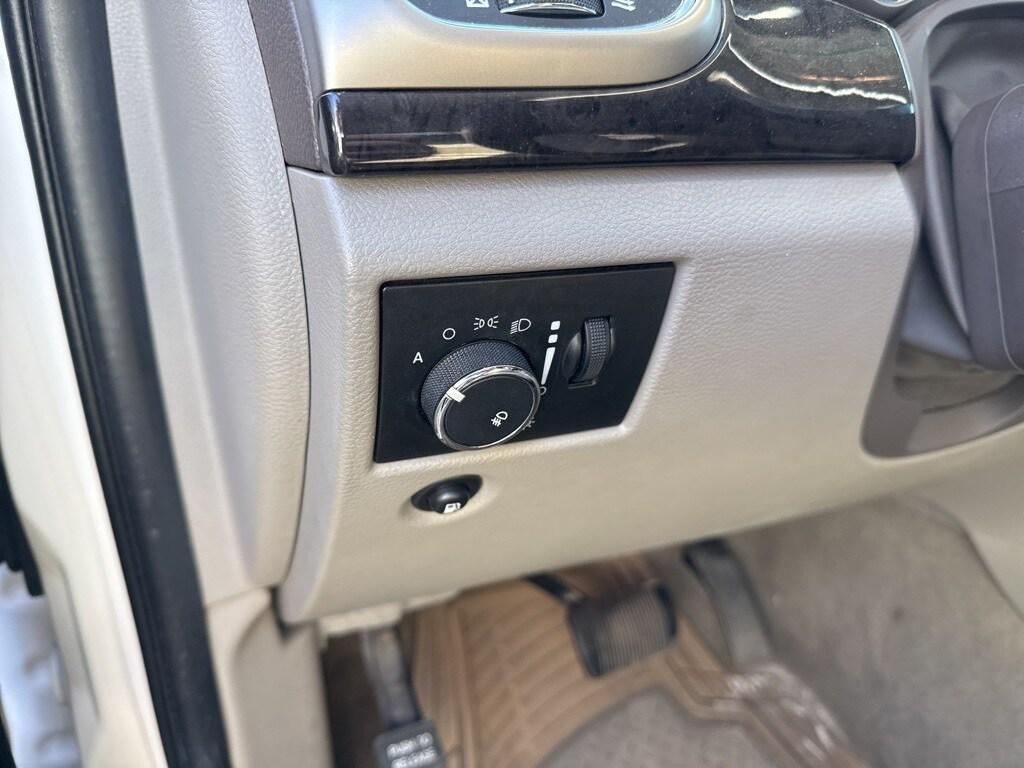 used 2011 Jeep Grand Cherokee car, priced at $9,212