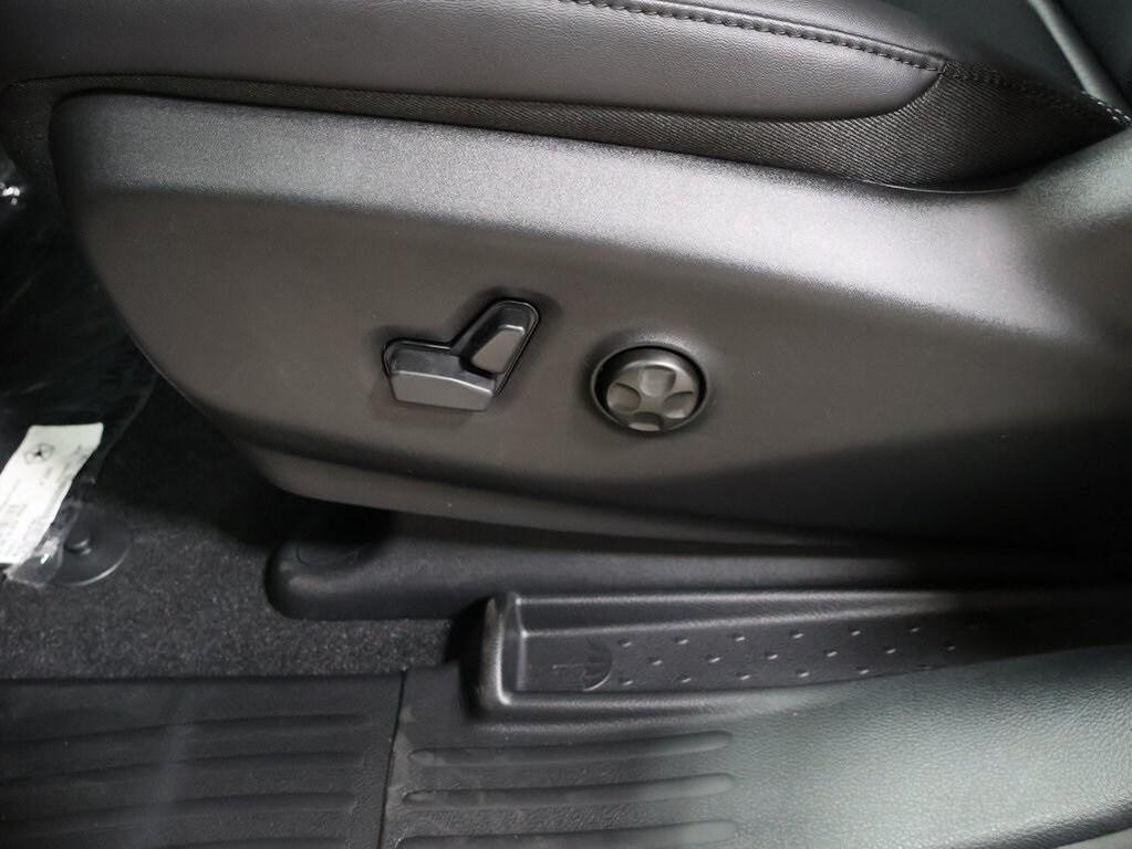 new 2026 Chrysler Pacifica car, priced at $47,059