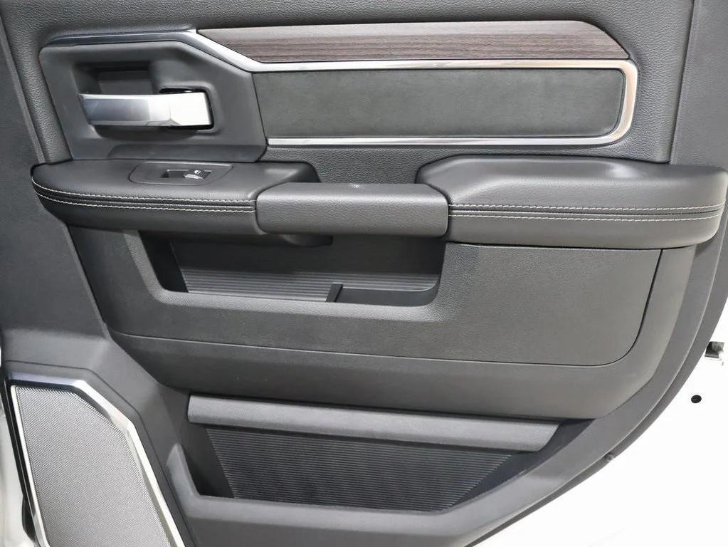 new 2025 Ram 2500 car, priced at $77,152