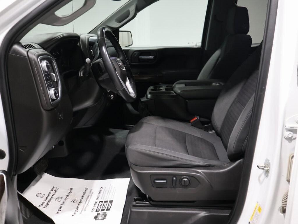 used 2022 GMC Sierra 1500 car, priced at $34,000