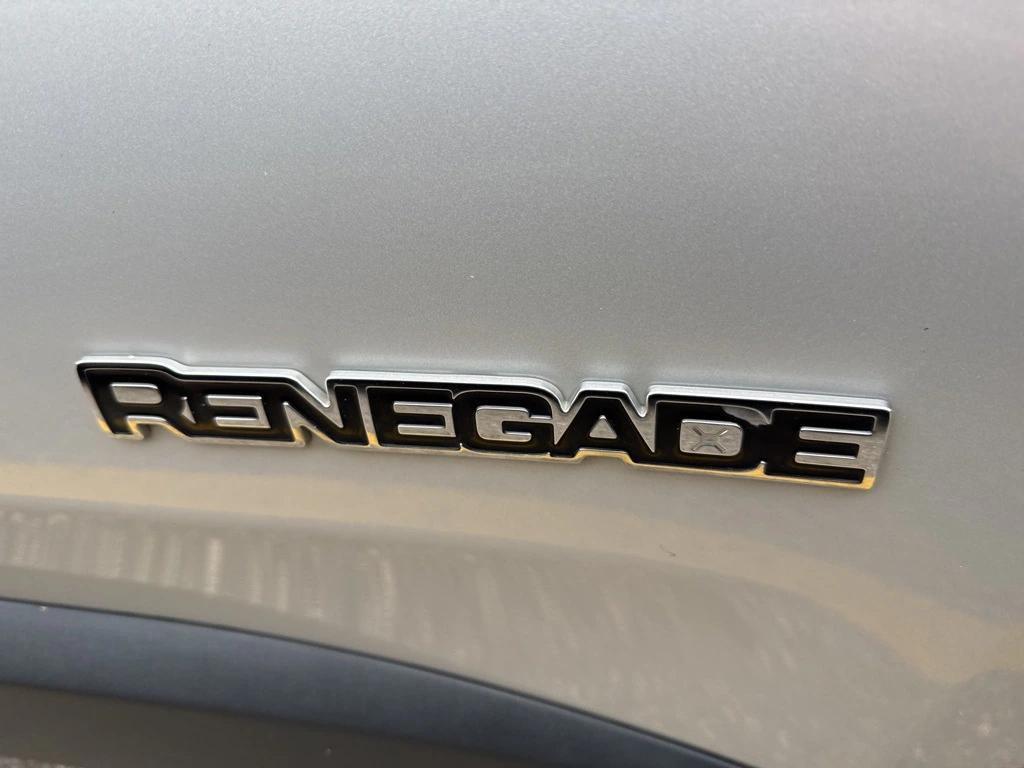 used 2016 Jeep Renegade car, priced at $4,000