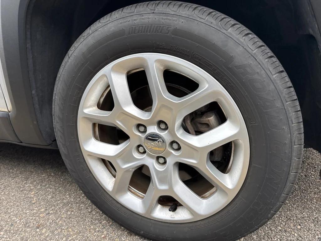 used 2016 Jeep Renegade car, priced at $4,000