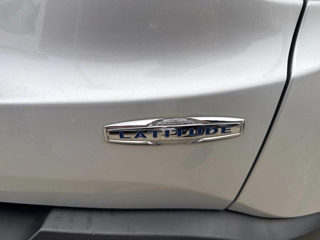 used 2016 Jeep Renegade car, priced at $4,000