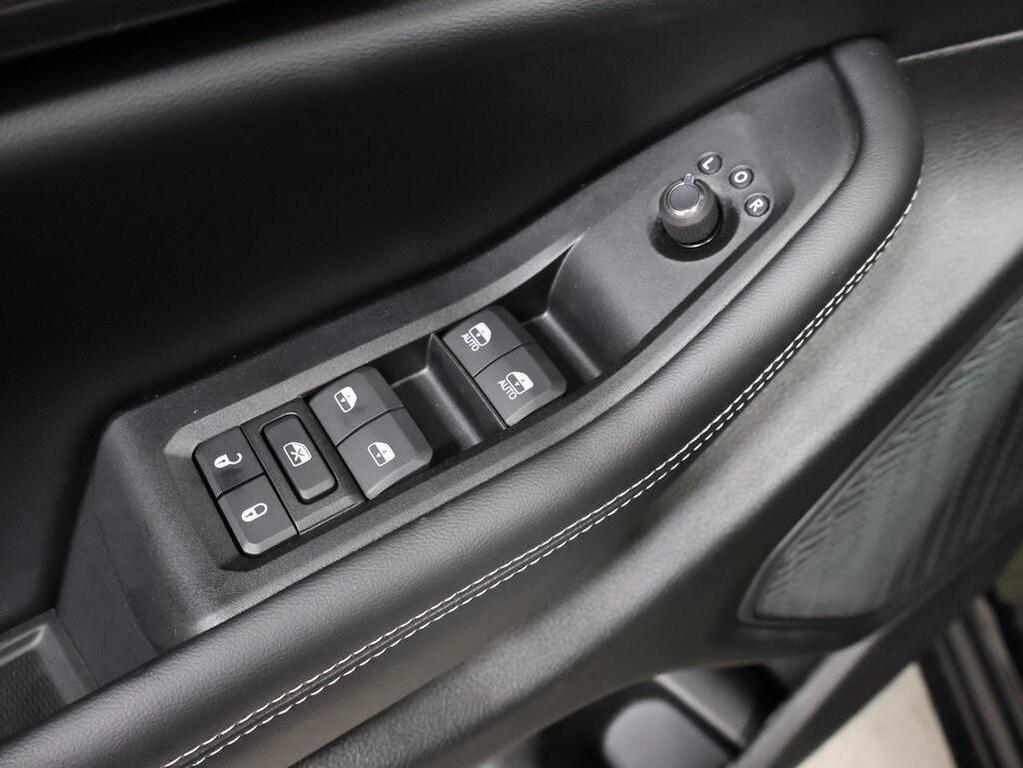 new 2025 Jeep Grand Cherokee car, priced at $38,433